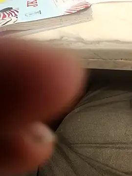 hotboy43339 online show from December 2025 09:13:02 AM