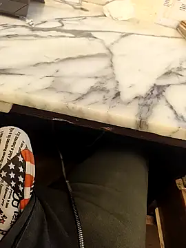 hotboy43339 online show from February 2026 02:43:02 AM