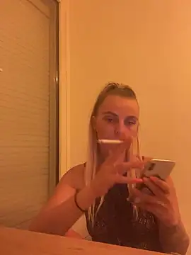 BrumeLove online show from May 2026 08:24:02 PM