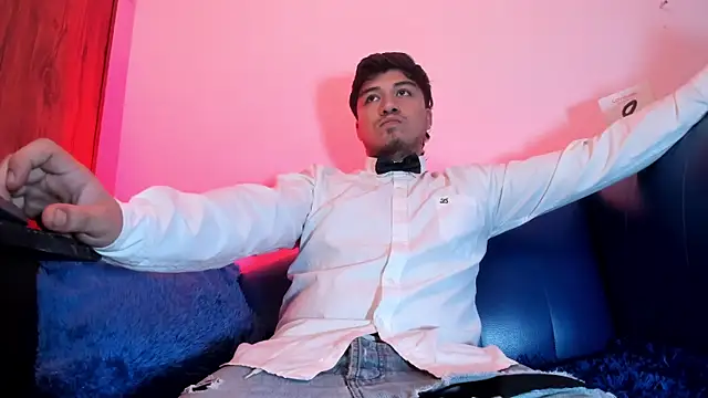 juanmechanic  online show from July 2026 10:16:01 PM