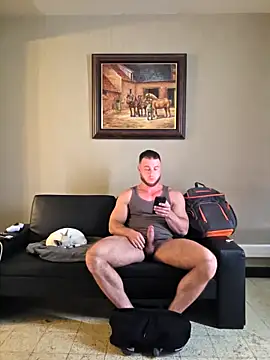 MushroomM1 online show from May 2026 12:12:01 PM