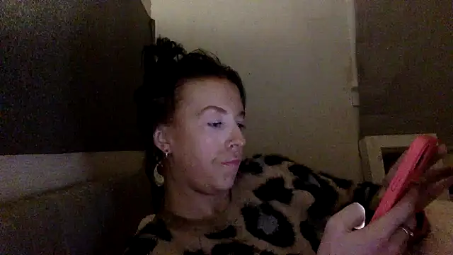 Snapshot of Bellababexox chatting on July 2026 04:31:01 AM Bellababexox online show from July 2026 04:31:01 AM