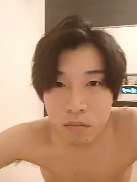 Snapshot of tanaka113 chatting on May 2026 03:31:02 PM tanaka113 online show from May 2026 03:31:02 PM