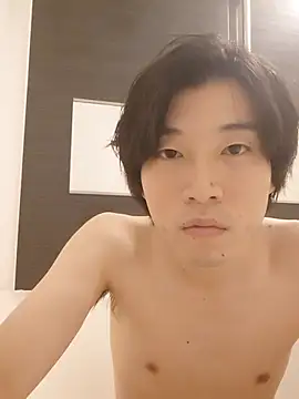 Snapshot of tanaka113 chatting on May 2026 02:12:01 PM tanaka113 online show from May 2026 02:12:01 PM