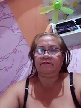 vickyhot1966 online show from April 2026 09:39:01 PM