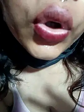 Snapshot of Hott_Muskan chatting on April 2026 06:57:02 PM Hott Muskan online show from April 2026 06:57:02 PM