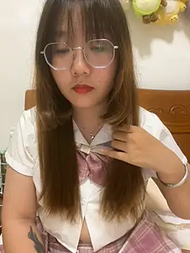 sisi-maiden online show from June 2026 12:37:01 PM