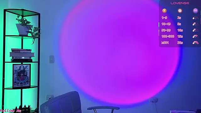 girldom online show from March 2026 03:37:02 PM