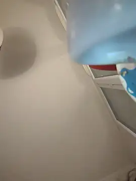 zeousseelphie online show from September 2025 05:57:01 PM