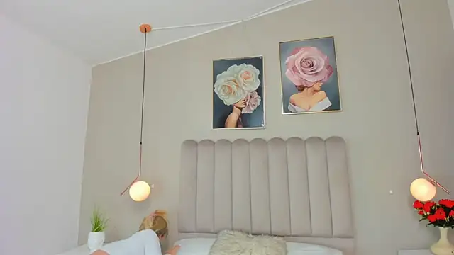 Snapshot of Dani_rosse_ chatting on May 2026 12:44:02 PM Dani rosse online show from May 2026 12:44:02 PM