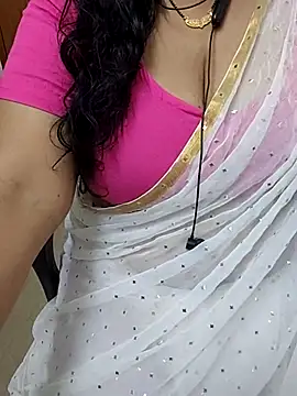 Snapshot of tami_lavanya chatting on June 2026 06:02:01 PM tami lavanya online show from June 2026 06:02:01 PM
