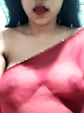 Snapshot of SugarWithSpice chatting on September 2025 08:04:01 AM SugarWithSpice online show from September 2025 08:04:01 AM