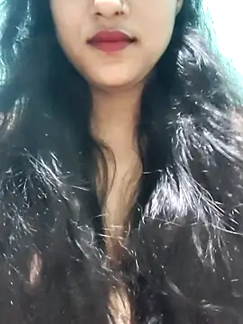 Snapshot of SugarWithSpice chatting on October 2025 08:13:01 AM SugarWithSpice online show from October 2025 08:13:01 AM