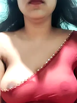 Snapshot of SugarWithSpice chatting on November 2025 08:24:01 AM SugarWithSpice online show from November 2025 08:24:01 AM