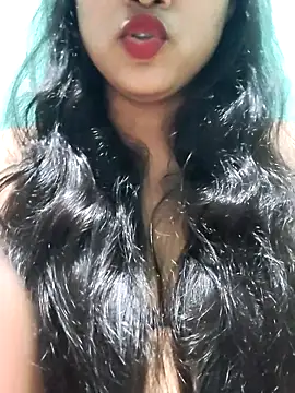 Snapshot of SugarWithSpice chatting on November 2025 08:14:01 AM SugarWithSpice online show from November 2025 08:14:01 AM