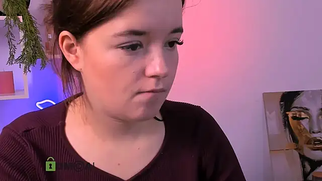 Snapshot of nika-still chatting on October 2025 10:38:02 AM nika-still online show from October 2025 10:38:02 AM