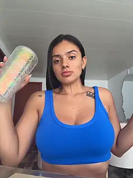 Snapshot of AnaaFaith_ chatting on May 2026 05:42:01 PM AnaaFaith online show from May 2026 05:42:01 PM