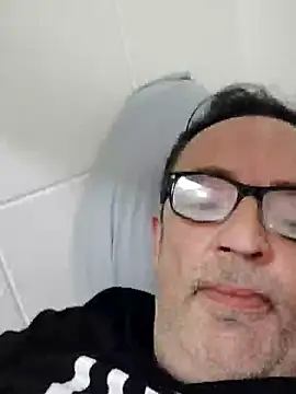 Txacas online show from September 2025 10:37:02 PM