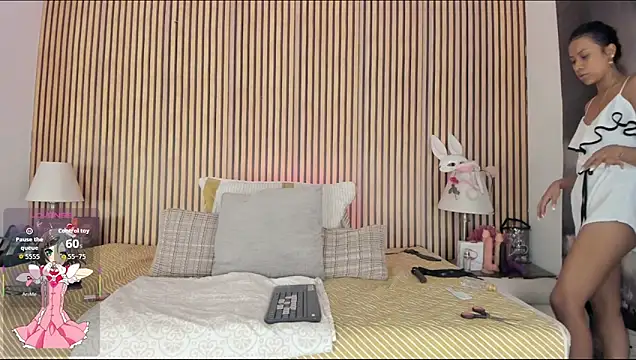 keeyla stone online show from March 2026 10:06:01 PM