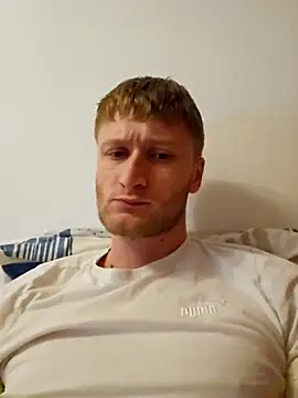 Snapshot of Emans6699 chatting on February 2026 06:38:01 PM Emans6699 online show from February 2026 06:38:01 PM