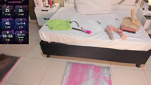 VanessaHard as online show from November 2025 08:19:01 PM