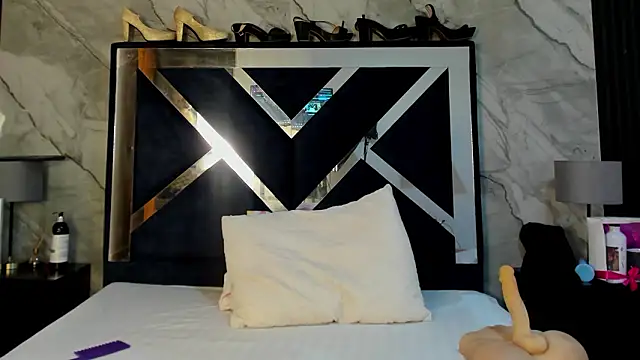 VanessaHard as online show from February 2026 07:56:02 PM