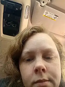 countrymomma online show from April 2026 04:01:01 PM