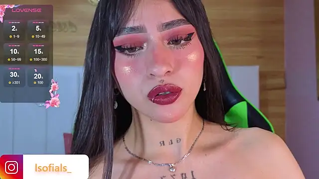 Abril Velvet a  online show from February 2026 12:43:02 PM