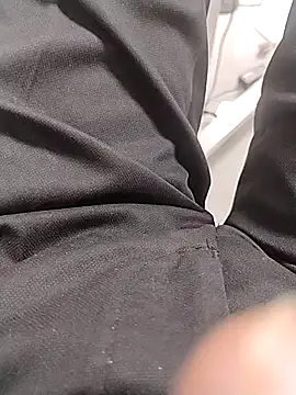 themasklover online show from April 2026 04:32:01 AM