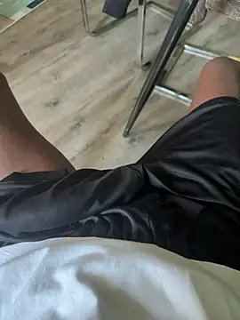 Snapshot of Trhge253 chatting on February 2026 07:39:02 AM Trhge253 online show from February 2026 07:39:02 AM