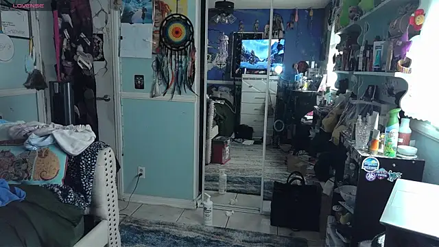 bimbo gurl online show from April 2026 10:59:01 PM