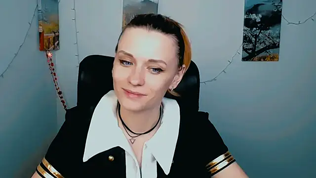 PeppyMia online show from April 2026 07:50:02 PM