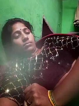 MISS-KAYA online show from February 2026 01:02:01 AM