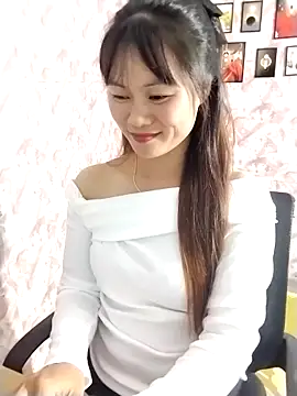 Snapshot of Sisi_dy01 chatting on October 2025 01:50:02 PM Sisi dy01 online show from October 2025 01:50:02 PM