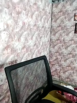 Snapshot of Sisi_dy01 chatting on October 2025 11:55:01 AM Sisi dy01 online show from October 2025 11:55:01 AM