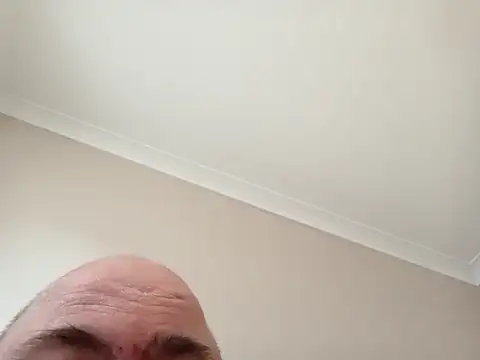 Nigel1121 online show from April 2026 06:40:01 AM