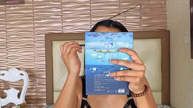 Snapshot of Miladiosa chatting on July 2026 12:20:02 PM Miladiosa online show from July 2026 12:20:02 PM