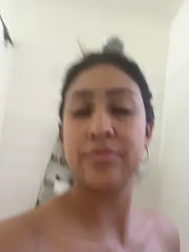 Snapshot of Sonnysoles chatting on December 2025 10:06:02 PM Sonnysoles online show from December 2025 10:06:02 PM