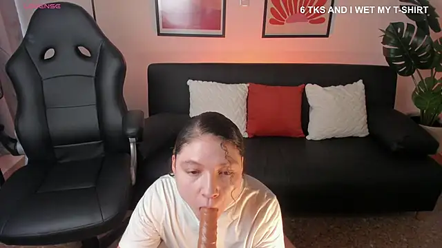 victoria becker  online show from April 2026 01:04:01 PM