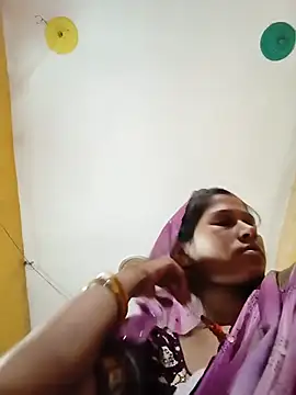 Snapshot of Sonam_pandeyji chatting on June 2026 04:02:02 PM Sonam pandeyji online show from June 2026 04:02:02 PM
