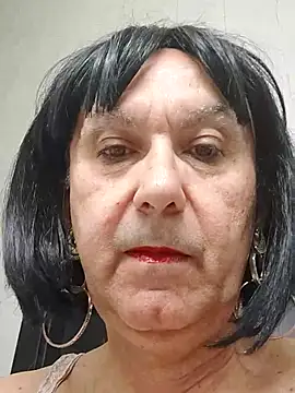 Emily de Carla online show from July 2026 06:31:01 AM