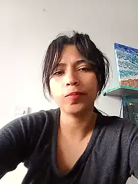 Vikyvoyeur online show from April 2026 04:44:01 PM