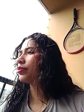 Vikyvoyeur online show from April 2026 08:55:02 PM