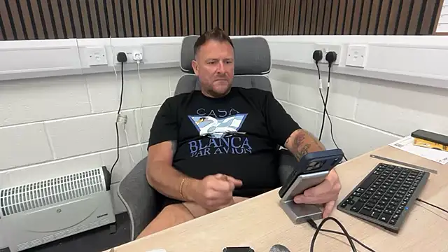 bilf1978 online show from June 2026 09:14:01 AM