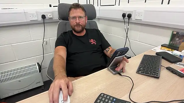 bilf1978 online show from July 2026 11:19:02 AM