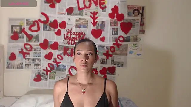 DonnaDidiamantti online show from February 2026 07:09:01 PM