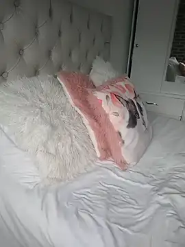 Ternura Prohibida online show from April 2026 10:45:02 PM