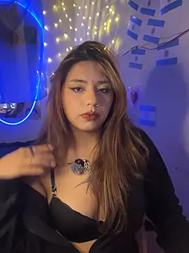 SoftLady S33 online show from June 2026 01:54:01 AM