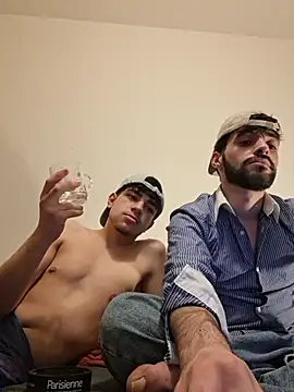 young swisscouple online show from March 2026 09:43:02 PM