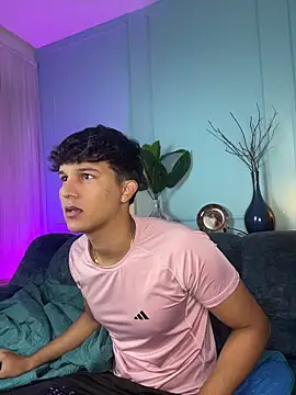 Leo Savage  online show from March 2026 03:12:02 AM